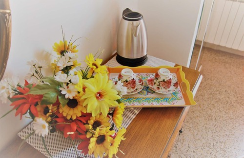 San Terenzo House | Bed and breakfast in the hills of Lerici