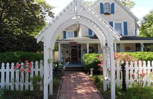 Princess Anne Bed & Breakfast | BED & BREAK