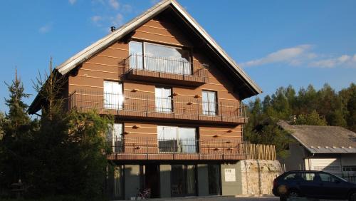 Krize Bed & Breakfast | Bed & Breakfast Base Camp
