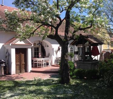 Bildein Bed & Breakfast | Bed & Breakfast Chez Lips