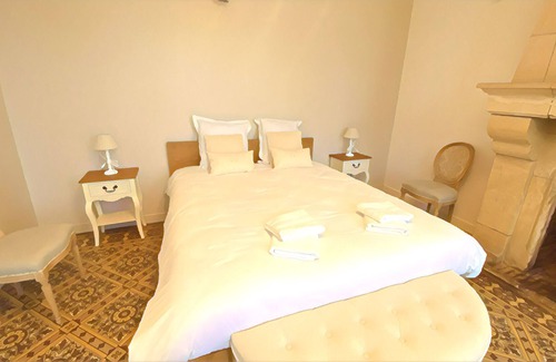 Lieu-Saint-Amand Bed & Breakfast | bed & Breakfast