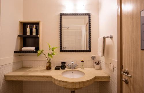 Sector 40 Apartment | BedChambers Serviced Apartments, Cyberpark