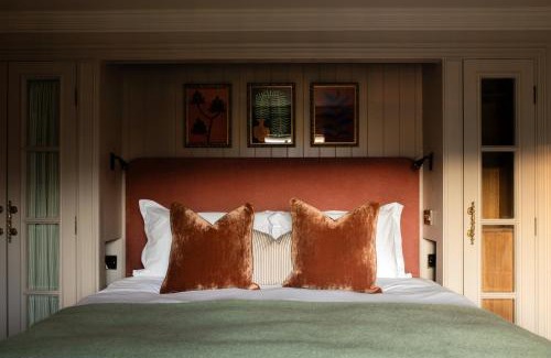 Chenies Hotel | Bedford Arms Hotel