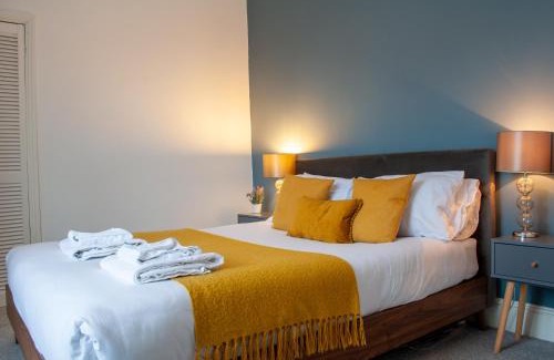 Kempston Apartment | Bedford Rd Apartment Ideal for Hospital & Town Centre