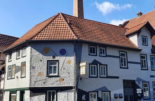 Wanfried Apartment | "Bedroo" Ferienwohnung am historischen Hafen
