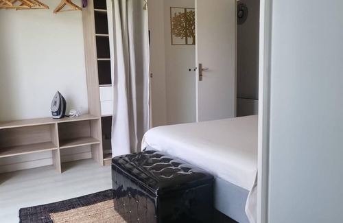 Saint Pierre de Feric Bed & Breakfast | Bedroom 1|Repos, Calm & Serenity - Chez Benny
