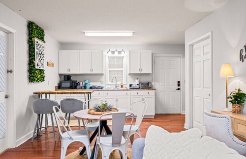 Sparta Apartment | Bee Happy Sparta Mountain Cottage