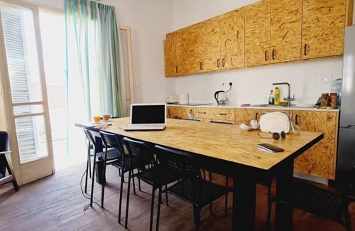 Old Town Hostel | Bee Hostel Paphos