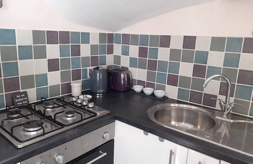 Cupar Apartment | Bee's Townhouse Apartment