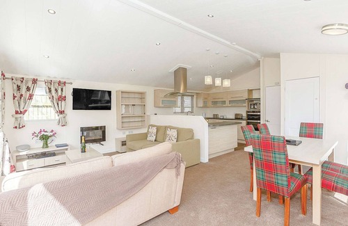 Llanasa Ski Chalet | Beech Tree 3 Premier