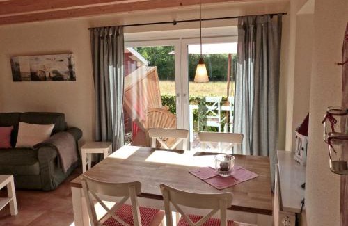 Sankelmark Apartment | Beeck - FeWo mit Terrasse und Strandkorb
