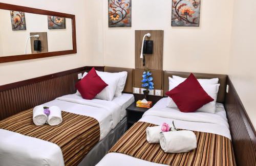 Male Hotel | Beehive Central