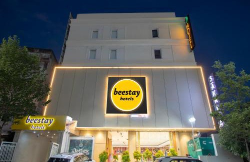 Vijayawada Hotel | beeStay Hotels MG Road Vijayawada