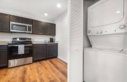 Bernard Apartment | Begin your adventure on Mount Desert Island with Maine's premier vacation destination! "5A "