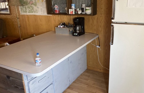 Grassy Butte Cabin | Beicegel Creek Bunkhouse