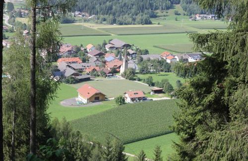 San Lorenzo di Sebato Apartment | Beikircherhof
