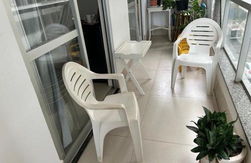 Centro House | Beira da praia, Quarto para até 2 pessoas, econômico, básico e confortável