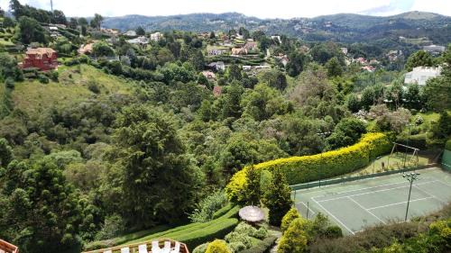Vila Inglesa Apartment | Belíssima COBERTURA no Condomínio Switzerland, o conforto que toda família merece