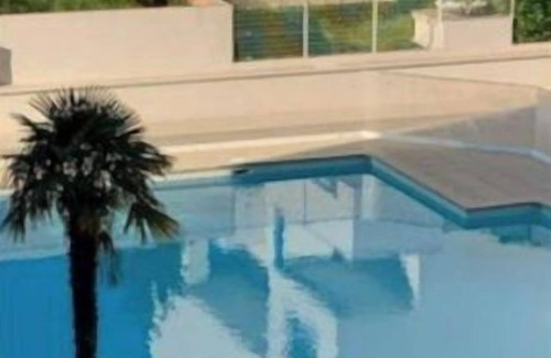 Frejus Plage Apartment | Bel Appart Avec Piscine à 5min à Pied de la Plage