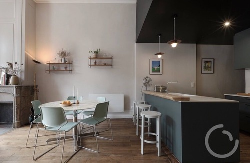 Bracon Apartment | Bel Appartement de 110m2 Dans un Hôtel Particulier du Xviiie Siècle