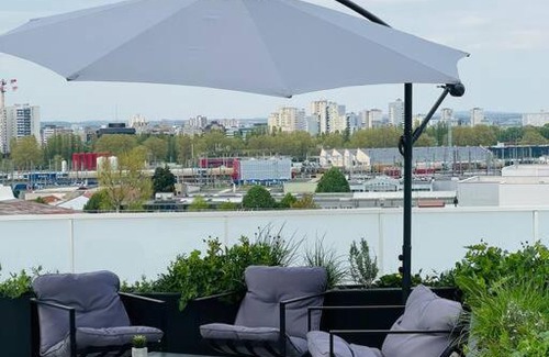 Noisy-le-Sec Apartment | Bel Appartement avec Terrasse privée 86m2