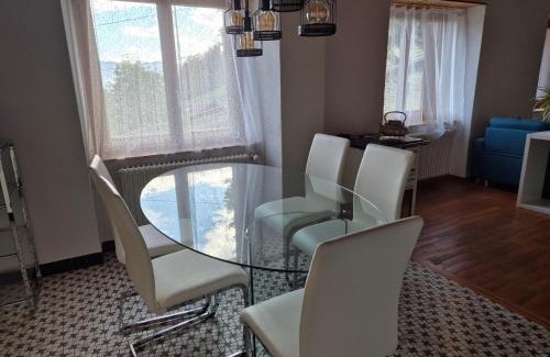 Les Avants Apartment | Bel appartement dans une maison villagesoise
