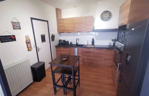 Ambert Apartment | Bel Appartement de 1 à 10 Personnes