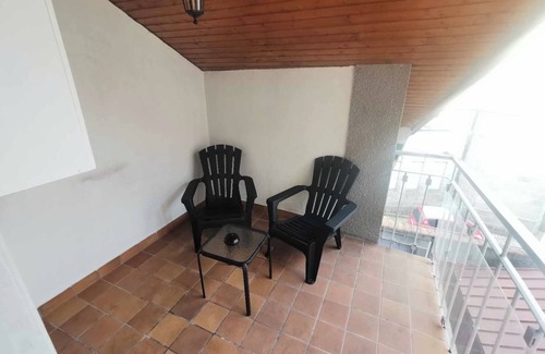 Ambert Apartment | Bel Appartement de 1 à 10 Personnes