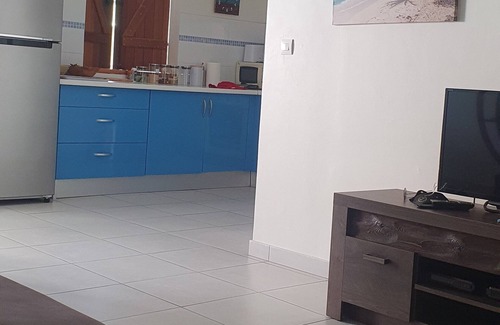 Sainte-Anne Apartment | bel Appartement Spacieux, 2 Chambres, Grand Salon, Plein Centre de Sainte Anne