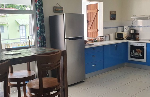 Sainte-Anne Apartment | bel Appartement Spacieux, 2 Chambres, Grand Salon, Plein Centre de Sainte Anne