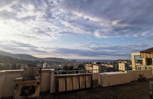Le Ray Apartment | Bel appartement T3 au calme avec vue sur Nice