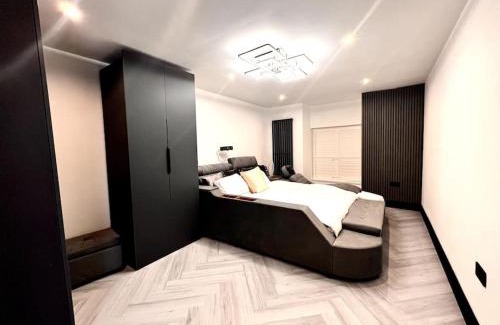 Solihull Villa | Bel Casa Solihull