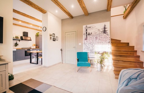 Ilirska Bistrica House | BELAKAPA authentic house with free parking and garden
