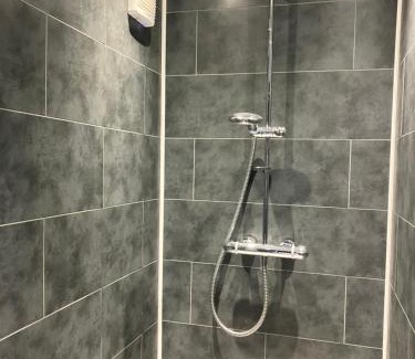 Haltwhistle House | Belford House Self Check-in Rooms & Apartments