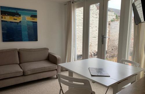 Barton Mills House | Bell Cottage