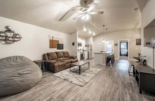 Lubbock House | Bell Farms Retreat - 3BR/2BA - New Construction