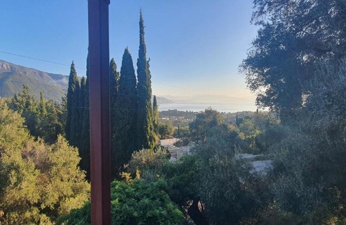 Kato Korakiana Apartment | BELLA DE LUX RESIDENCE