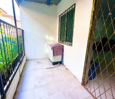 Interior Divison House | Bella Homestay Beaufort Sabah