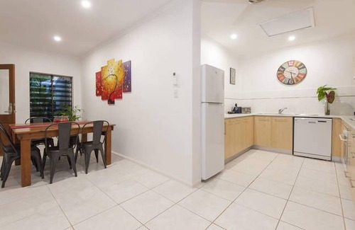 Port Douglas Villa | Bella Leuca family getaway