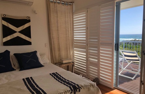 Castaways Beach House | bella rustique beach house