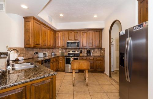 Puerto Penasco Apartment | Bella Sirena 601-B -Stylish Condo in Oceanfront Resort