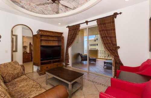 Puerto Penasco Apartment | Bella Sirena 601-B -Stylish Condo in Oceanfront Resort