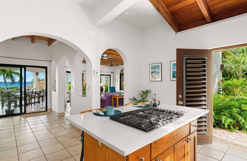 Spanish Town Villa | Bellamare - Mahoe Bay 4 Bed, POOL & Gardens