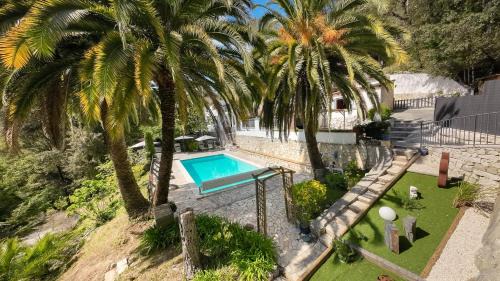 La Colle-sur-Loup Apartment | Belle maison atypique avec piscine chauffée