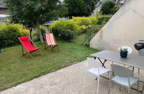 Honfleur House | Belle Maison Avec Jardin et Parking Privée
