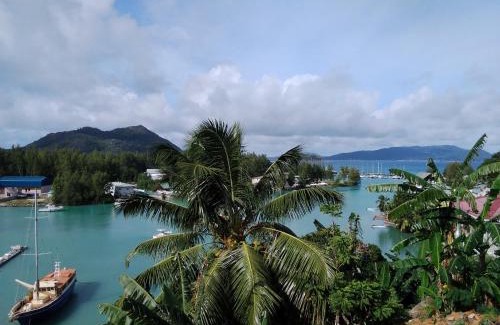 Baie Ste Anne House | Belle Rose Vue guest house