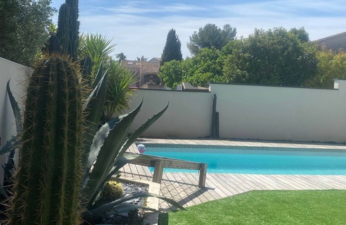 Cournonterral House | Belle Villa Avec Piscine en Bord de Garrigue