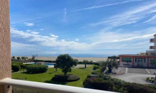 La Cote Radieuse Apartment | Belles prestations pour ce T4 avec vue mer et piscine - 6FLAM701 high-end residence sea view and pool
