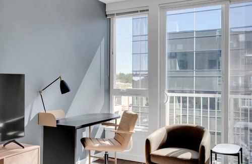Wilburton Apartment | Bellevue 1BR w Gym WD nr Spring District SEA-412