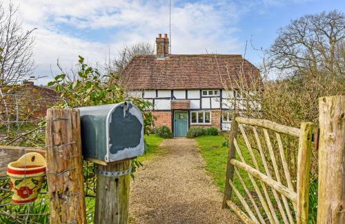 Coleman's Hatch House | Bellflower Cottage, Ashdown Forest